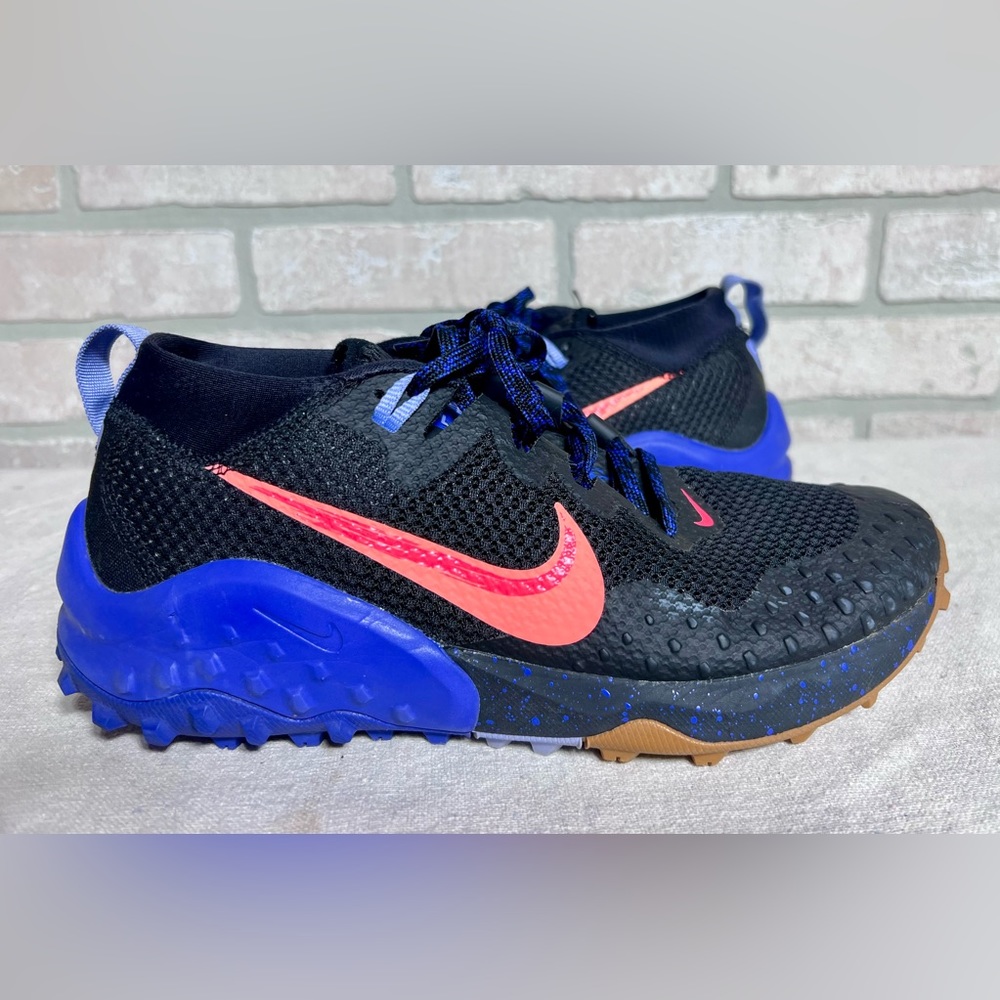 Nike Wildhorse 7 Low Sz 8 Womens Black Mango Lapis Trail Hiking Sneakers